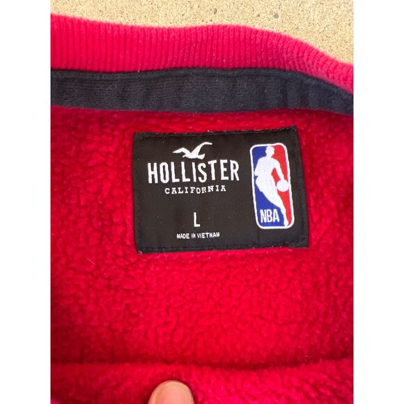 Hollister NBA Collaboration Red Sweatshirt L Featuring Basketball Team Logos J3 - Picture 4 of 6